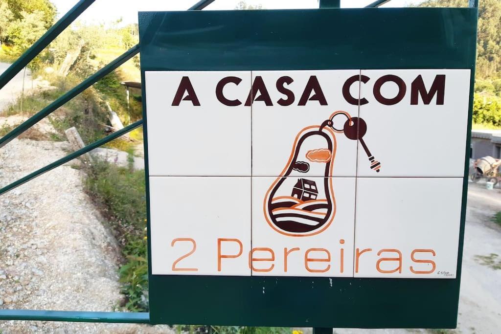 特拉什杜博鲁A Casa Com 2 Pereiras住宿加早餐旅馆 外观 照片